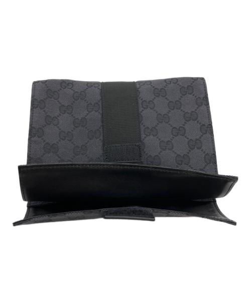GUCCI（グッチ）GUCCI (グッチ) GGキャンバスポーチ ブラックの古着・服飾アイテム