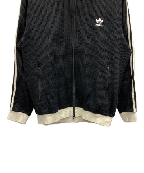 adidas（アディダス）adidas (アディダス) ワッフルクラシックトラックトップ ブラック サイズ:2XLの古着・服飾アイテム