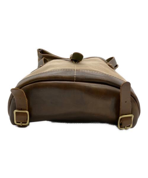 Herz（ヘルツ）Herz (ヘルツ) リュック ベージュ×ブラウンの古着・服飾アイテム