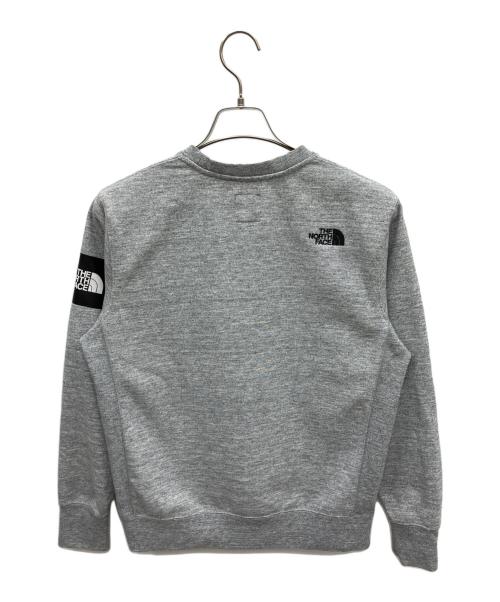 THE NORTH FACE（ザ ノース フェイス）THE NORTH FACE (ザ ノース フェイス) スクエアロゴクルーネックスウェット グレー サイズ:Mの古着・服飾アイテム
