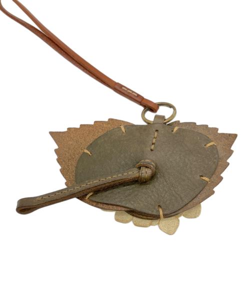 genten（ゲンテン）genten (ゲンテン) エヴァーチャーム あじさい ブラウンの古着・服飾アイテム