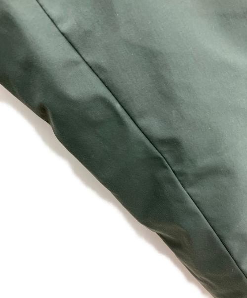 EKAL（エカル）EKAL (エカル) ダウンコート カーキ サイズ:Mの古着・服飾アイテム