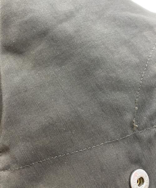 YAECA（ヤエカ）YAECA (ヤエカ) マウンテンパーカー オリーブ サイズ:Mの古着・服飾アイテム