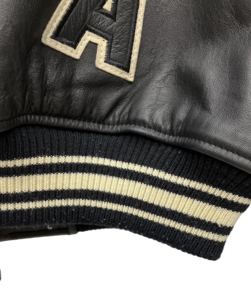 AVIREX（アヴィレックス）AVIREX (アヴィレックス) アメリカンクラシック スタジャン ブラック サイズ:Mの古着・服飾アイテム