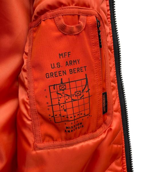 AVIREX（アヴィレックス）AVIREX (アヴィレックス) MA-1ジャケット オレンジ サイズ:Sの古着・服飾アイテム