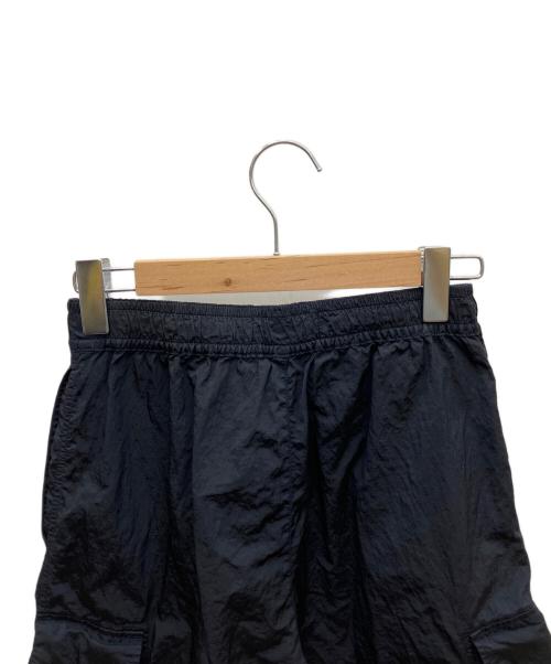 STONE ISLAND（ストーンアイランド）STONE ISLAND (ストーンアイランド) ナイロンハーフパンツ ネイビー サイズ:SIZE 71cm (W28)の古着・服飾アイテム