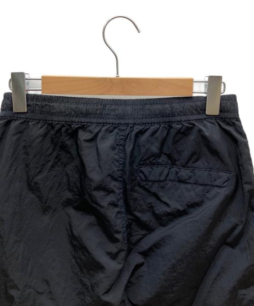 STONE ISLAND（ストーンアイランド）STONE ISLAND (ストーンアイランド) ナイロンハーフパンツ ブラック サイズ:SIZE 71cm (W28)の古着・服飾アイテム
