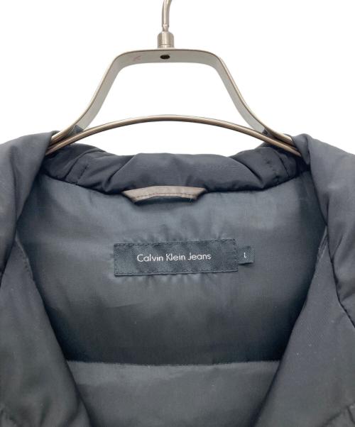 Calvin Klein Jeans（カルバンクラインジーンズ）Calvin Klein Jeans (カルバンクラインジーンズ) ダウンジャケット ブラウン サイズ:Lの古着・服飾アイテム