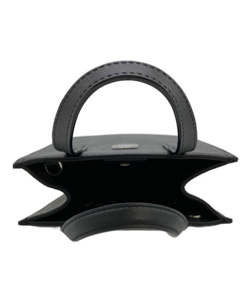 MCM（エムシーエム）MCM (エムシーエム) Mini Aren Tote in Visetos ブラックの古着・服飾アイテム