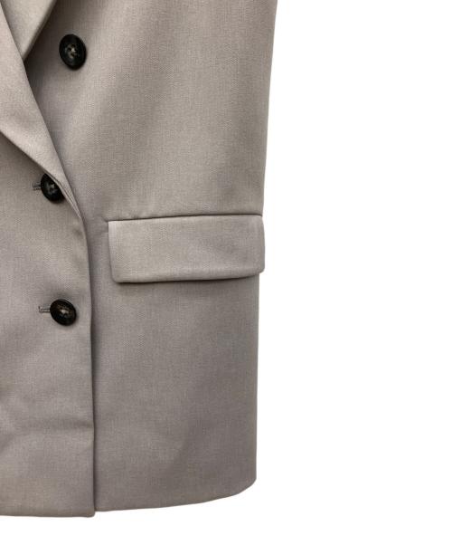 TWOMEL（トゥメル）TWOMEL (トゥメル) ジレ ライトグレー サイズ:SIZE Freeの古着・服飾アイテム