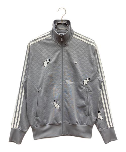 adidas（アディダス）adidas (アディダス) DISNEY (ディズニー) ミッキーマウス × Originals モノグラム刺しゅう ファイヤーバード トラックトップ グレー サイズ:SIZE Mの古着・服飾アイテム