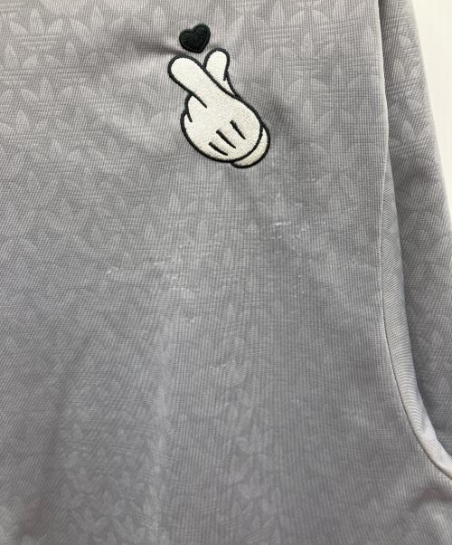 adidas（アディダス）adidas (アディダス) DISNEY (ディズニー) ミッキーマウス × Originals モノグラム刺しゅう ファイヤーバード トラックトップ グレー サイズ:SIZE Mの古着・服飾アイテム