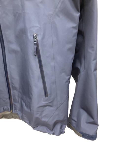 ARC'TERYX（アークテリクス）ARC'TERYX (アークテリクス) Beta LT Jacket ネイビー サイズ:SIZE Mの古着・服飾アイテム