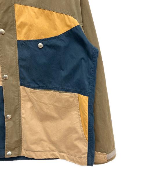 CHUMS（チャムス）CHUMS (チャムス) マウンテンパーカー カーキ×ベージュ×ネイビー サイズ:Ｌの古着・服飾アイテム
