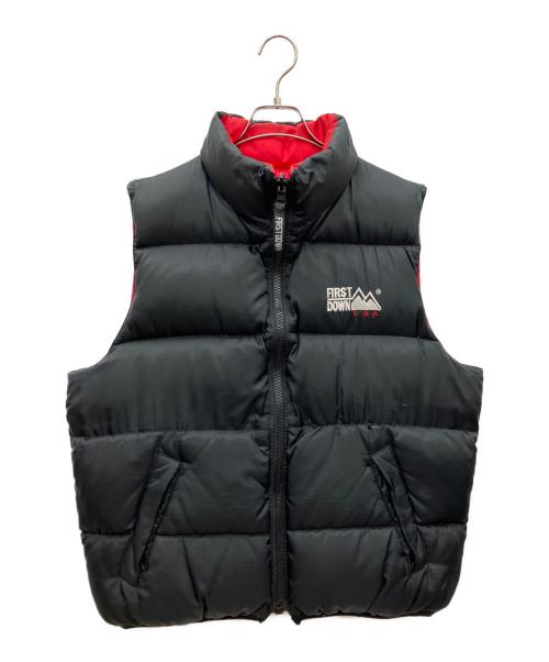 FIRST DOWN（ファーストダウン）FIRST DOWN (ファーストダウン) リバーシブルダウンベスト ブラック サイズ:Lの古着・服飾アイテム