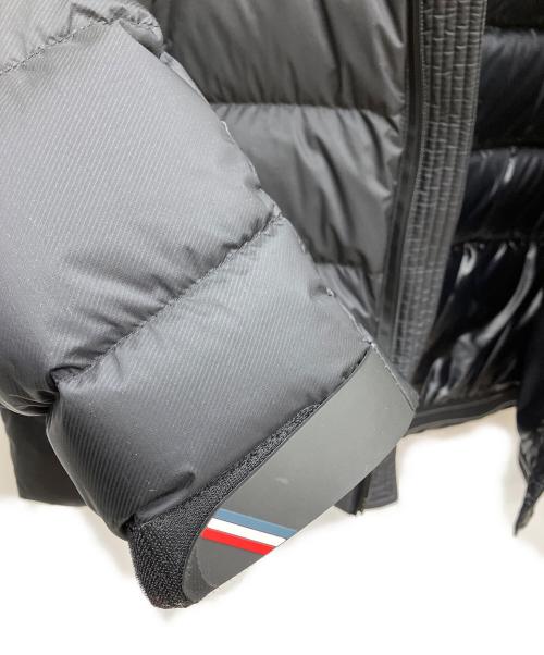 MONCLER GRENOBLE（モンクレール グルノーブル）MONCLER GRENOBLE (モンクレール グルノーブル) ダウンジャケット ブラック サイズ:2の古着・服飾アイテム