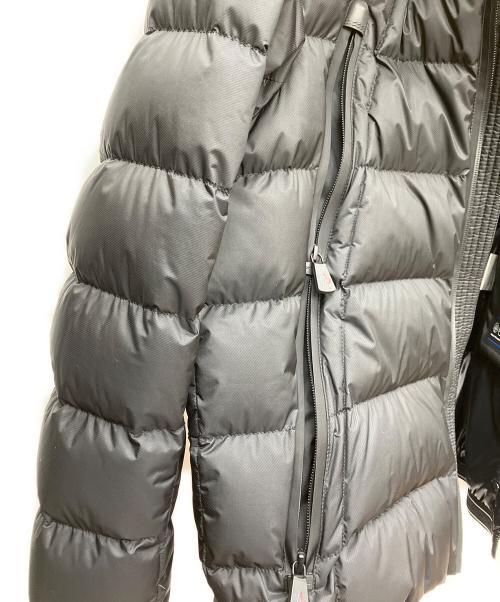 MONCLER GRENOBLE（モンクレール グルノーブル）MONCLER GRENOBLE (モンクレール グルノーブル) ダウンジャケット ブラック サイズ:2の古着・服飾アイテム