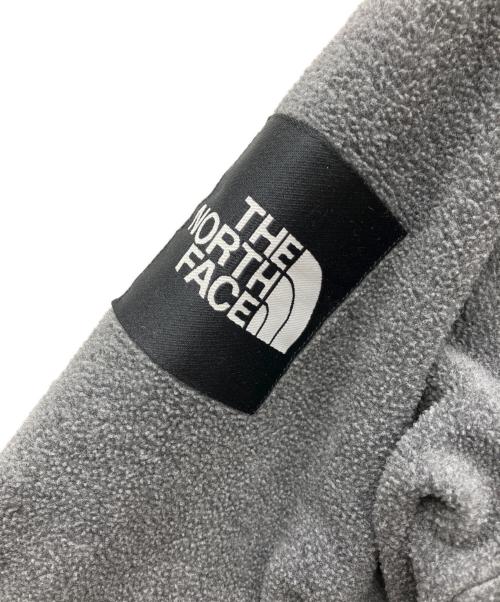 THE NORTH FACE（ザ ノース フェイス）THE NORTH FACE (ザ ノース フェイス) フーデッドジャケット ブラック×グレー サイズ:Mの古着・服飾アイテム