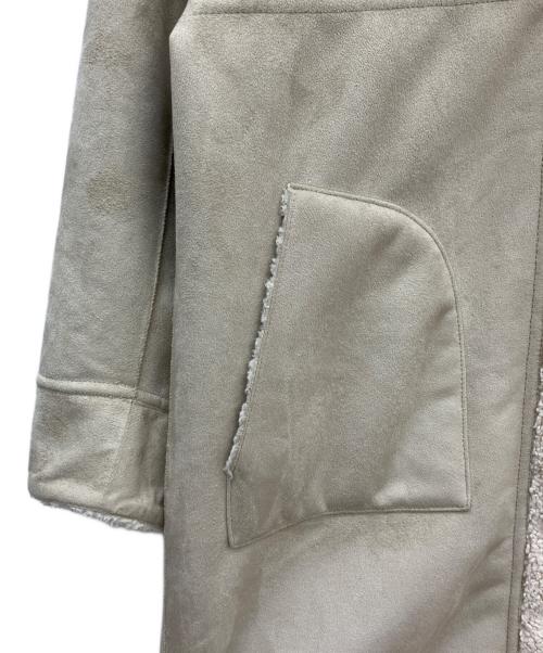 SHIPS（シップス）SHIPS (シップス) リバーシブルコート ベージュ サイズ:36の古着・服飾アイテム
