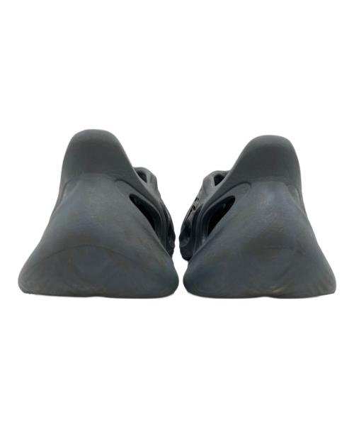 adidas（アディダス）adidas (アディダス) YEEZY Foam Runner ネイビー サイズ:27.5cmの古着・服飾アイテム