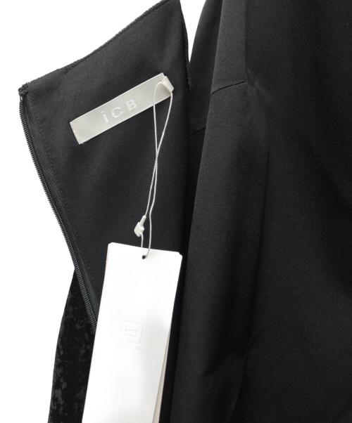 icB（アイシービー）icB (アイシービー) ベロアキャミソールワンピース ブラック サイズ:6 未使用品の古着・服飾アイテム