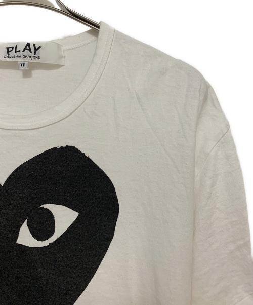 PLAY COMME des GARCONS（プレイコムデギャルソン）PLAY COMME des GARCONS (プレイコムデギャルソン) 半袖Tシャツ ホワイト サイズ:XXLの古着・服飾アイテム