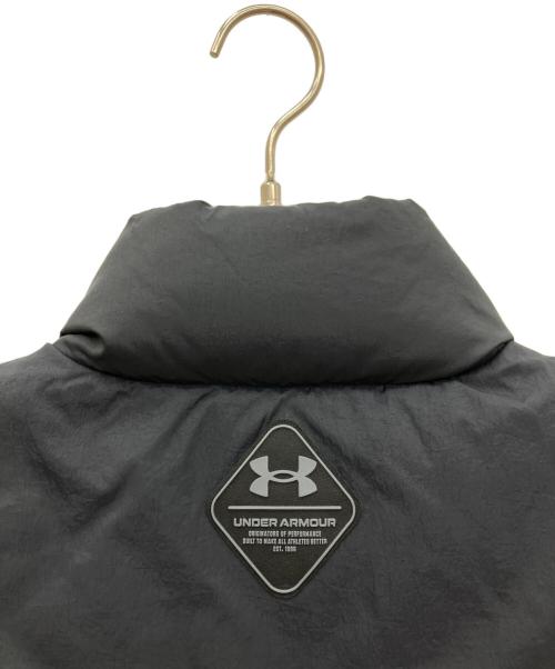 UNDER ARMOUR（アンダーアーマー）UNDER ARMOUR (アンダーアーマー) UAリミットレス ダウン ベスト ブラック サイズ:SIZE XLの古着・服飾アイテム