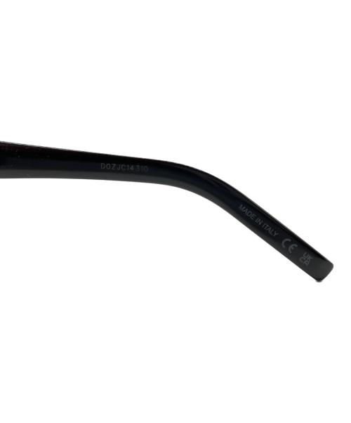 Yves Saint Laurent（イヴサンローラン）Yves Saint Laurent (イヴサンローラン) プレート スクエアフレーム サングラス ブラックの古着・服飾アイテム