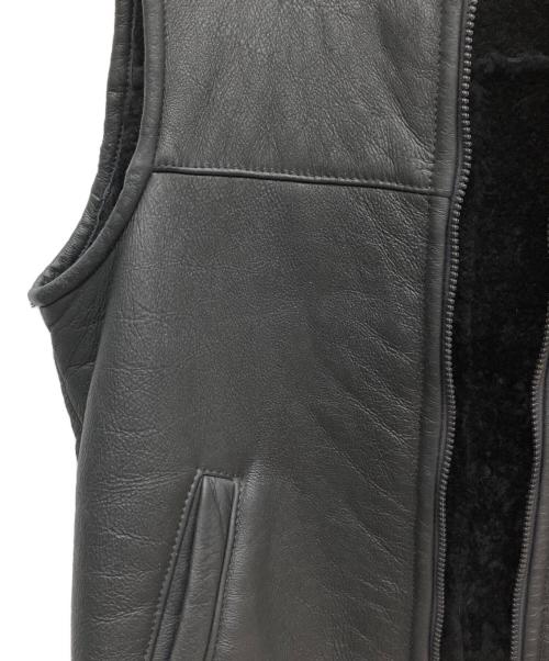 ノーブランド（ノーブランド）ノーブランド (ノーブランド) ムートンベスト ブラック サイズ:Mの古着・服飾アイテム