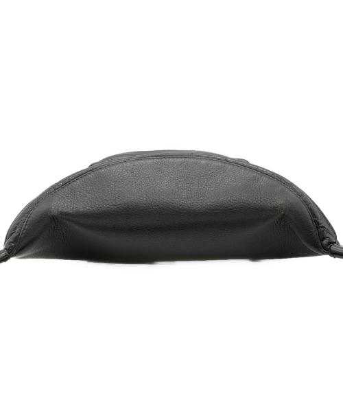 BALENCIAGA（バレンシアガ）BALENCIAGA (バレンシアガ) EVERYDAY BELTPACK SMOOTH CARF LOGO ブラックの古着・服飾アイテム