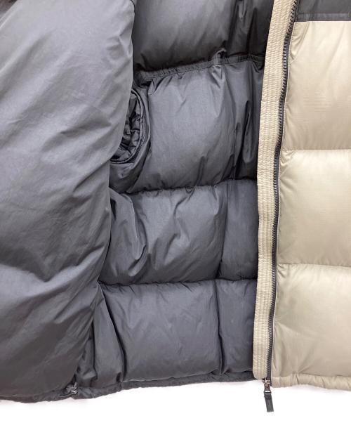 THE NORTH FACE（ザ ノース フェイス）THE NORTH FACE (ザ ノース フェイス) ヌプシフーディジャケット グレー×ブラック サイズ:Mの古着・服飾アイテム