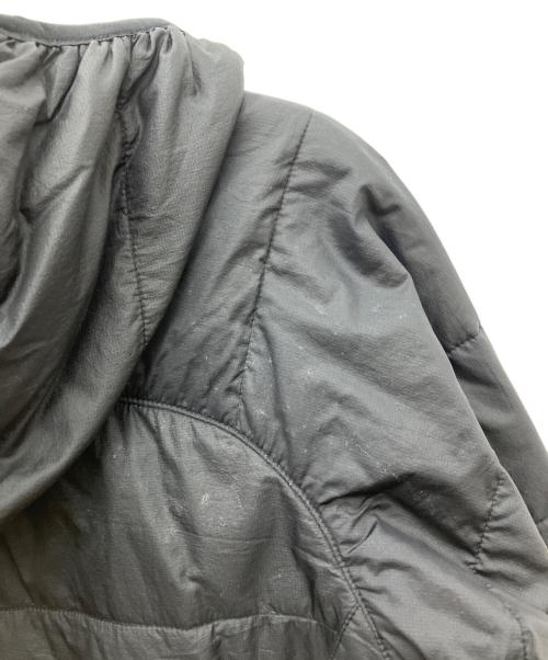 mont-bell（モンベル）mont-bell (モンベル) U.L. サーマラップパーカー ブラック サイズ:Mの古着・服飾アイテム