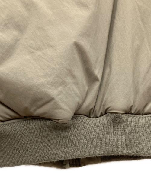 AVIREX（アヴィレックス）AVIREX (アヴィレックス) ミックスファブリックボンバージャケット カーキ サイズ:SIZE Mの古着・服飾アイテム