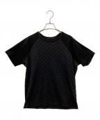 LOUIS VUITTONルイ ヴィトン）の古着「ダミエ 半袖Tシャツ」｜ブラック