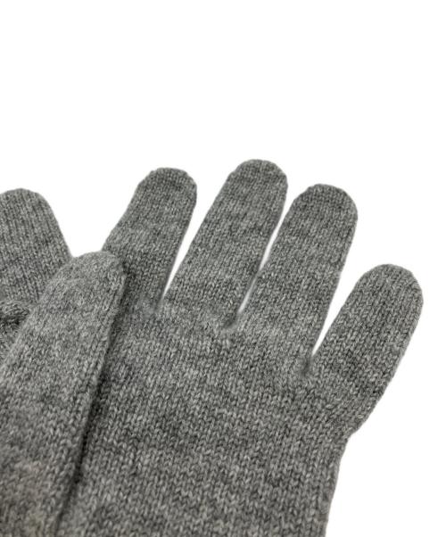JOHNSTONS OF ELGIN（ジョンストンズオブエルガン）JOHNSTONS OF ELGIN (ジョンストンズオブエルガン) 手袋 グレー 未使用品の古着・服飾アイテム