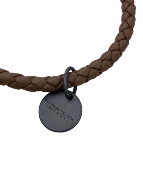 BOTTEGA VENETA（ボッテガベネタ）BOTTEGA VENETA (ボッテガベネタ) イントレチャートレザーブレスレット ブラウンの古着・服飾アイテム