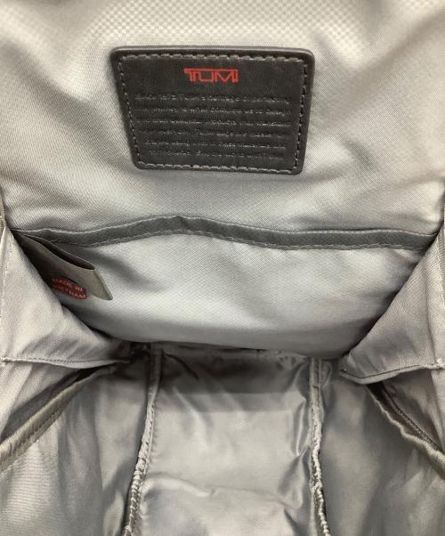 TUMI（トゥミ）TUMI (トゥミ) ラージスリングボディバッグ ブラックの古着・服飾アイテム