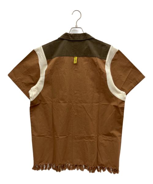 overprint（オーバープリント）overprint (オーバープリント) 半袖シャツ ブラウン サイズ:M 未使用品の古着・服飾アイテム
