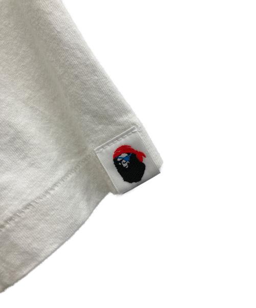 A BATHING APE PIRATE STORE（アベイシングエイプ パイレーツストア）A BATHING APE PIRATE STORE (アベイシングエイプ パイレーツストア) 半袖Tシャツ ホワイト サイズ:Lの古着・服飾アイテム