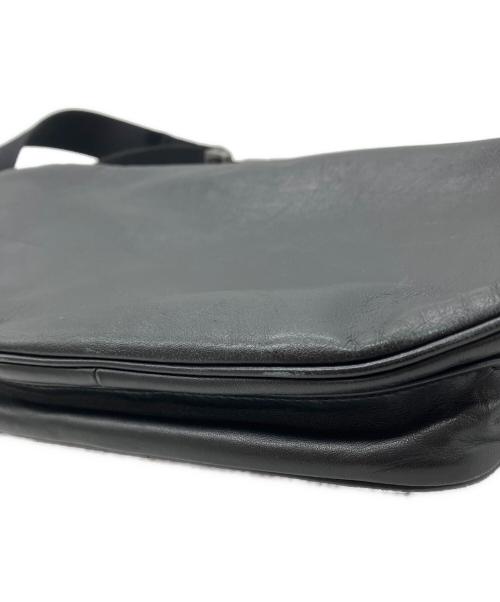 BOTTEGA VENETA（ボッテガベネタ）BOTTEGA VENETA (ボッテガベネタ) イントレチャートボディーバッグ ブラックの古着・服飾アイテム