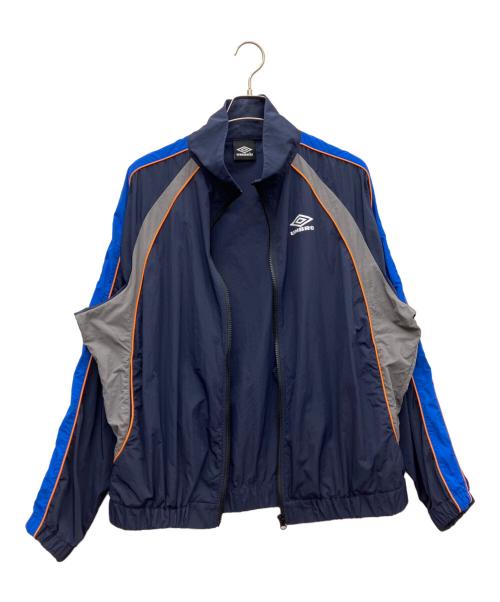 UMBRO（アンブロ）UMBRO (アンブロ) JUN RED (ジュン レッド) ナイロンジャケット ネイビー サイズ:Lの古着・服飾アイテム