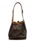 LOUIS VUITTON (ルイ ヴィトン) モノグラム プチノエ ブラウン：100000円
