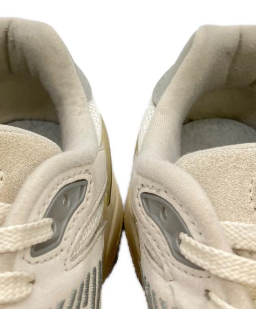 NEW BALANCE（ニューバランス）NEW BALANCE (ニューバランス) ニューバランス 9060 ベージュ サイズ:24.5cmの古着・服飾アイテム