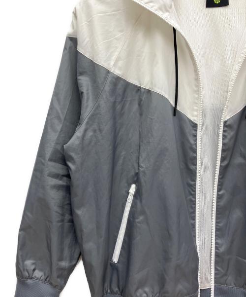 NIKE（ナイキ）NIKE (ナイキ) ナイロンジャケット ホワイト×グレー サイズ:XLの古着・服飾アイテム