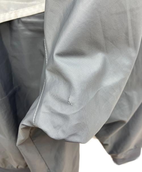 NIKE（ナイキ）NIKE (ナイキ) ナイロンジャケット ホワイト×グレー サイズ:XLの古着・服飾アイテム