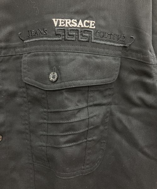 VERSACE JEANS COUTURE（ヴェルサーチ ジーンズクチュール）VERSACE JEANS COUTURE (ヴェルサーチ ジーンズクチュール) 半袖シャツ ブラック サイズ:表記無しの古着・服飾アイテム