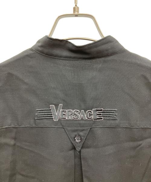VERSACE JEANS COUTURE（ヴェルサーチ ジーンズクチュール）VERSACE JEANS COUTURE (ヴェルサーチ ジーンズクチュール) 半袖シャツ ブラック サイズ:表記無しの古着・服飾アイテム