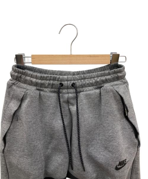 NIKE（ナイキ）NIKE (ナイキ) テックフリースパンツ グレー サイズ:SIZE Sの古着・服飾アイテム