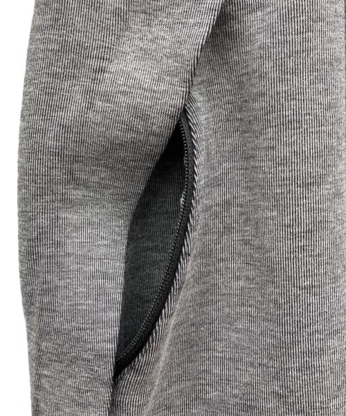 NIKE（ナイキ）NIKE (ナイキ) テックフリースパンツ グレー サイズ:SIZE Sの古着・服飾アイテム