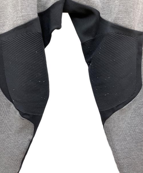 NIKE（ナイキ）NIKE (ナイキ) テックフリースパンツ グレー サイズ:SIZE Sの古着・服飾アイテム